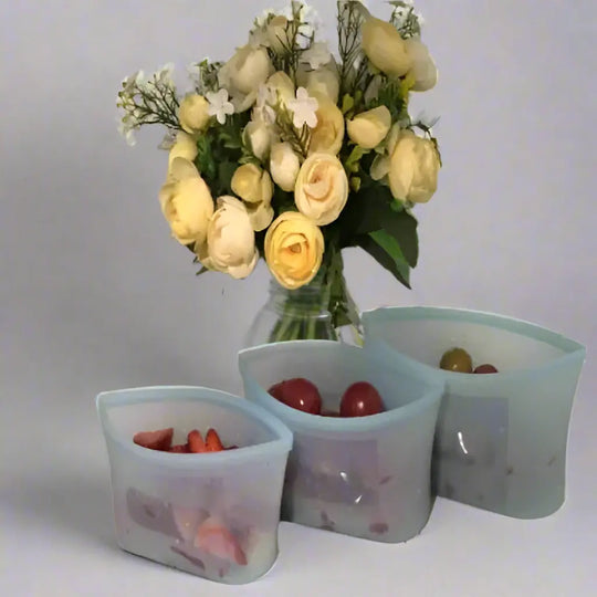 Leak - Proof Reusable Silicone Food Storage Bags - End Food Waste & Plastic Pollution (3 - Pack) - Handpicked Hubeco friendly kitchen